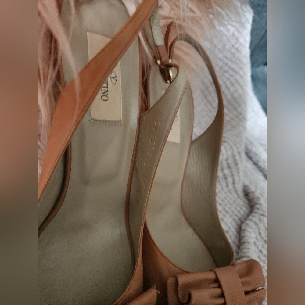 Valentino Garavani Tan Peep-Toe Heels - Picture 2 of 10